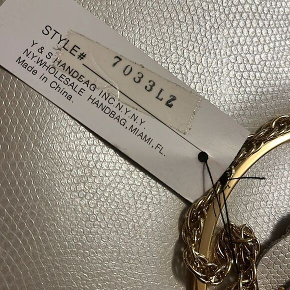 Y&S Ivory with Gold Tone Chain Shoulder Cross Body Clutch Bag - Picture 15 of 15